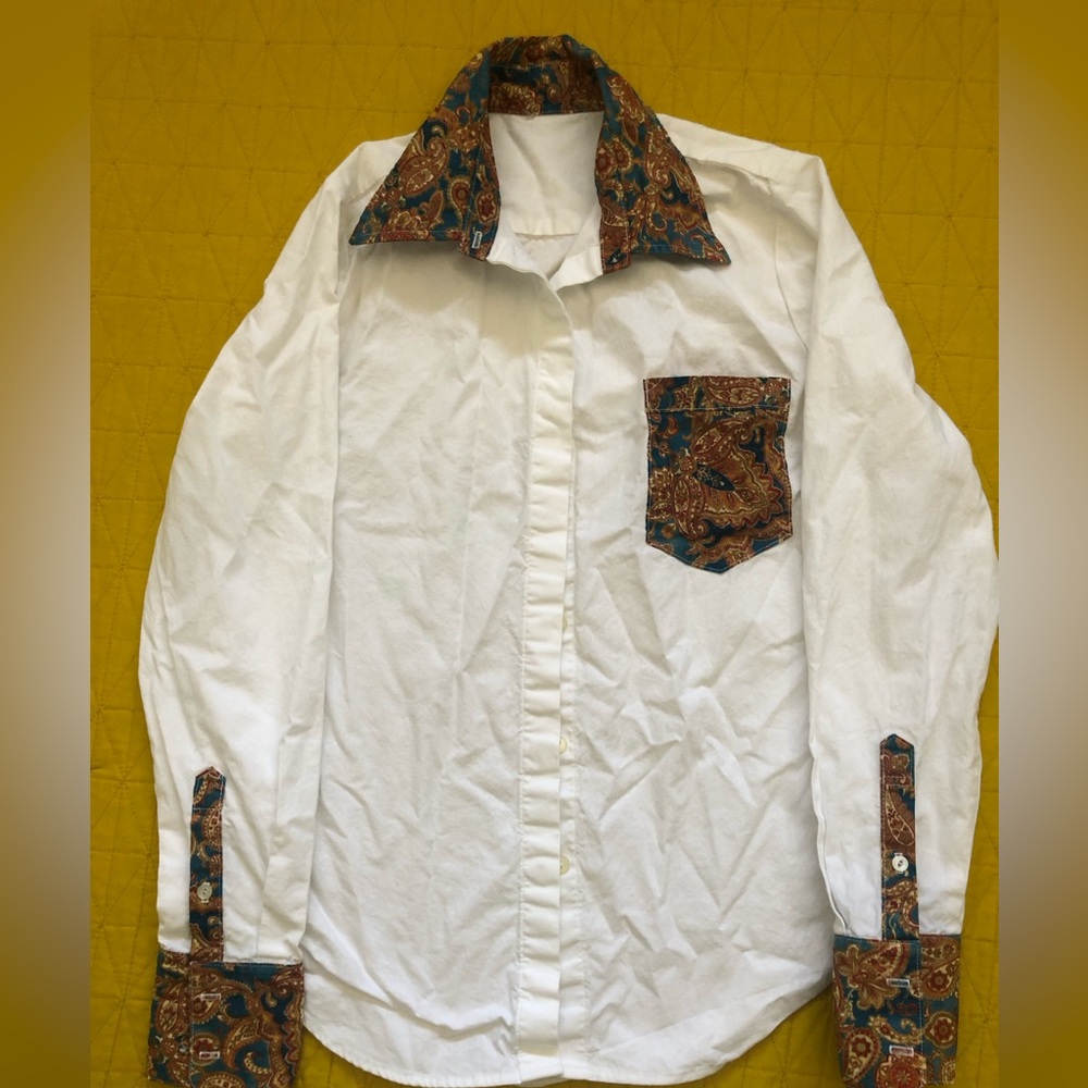 blouse.girl or unisex  small.